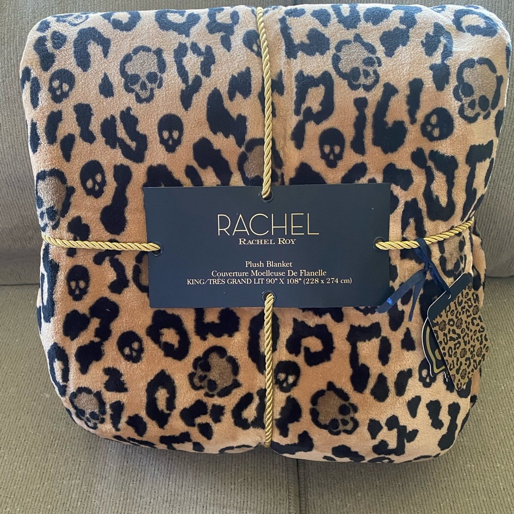 Rachel Roy Leopard Print Skull Halloween Plush Blanket